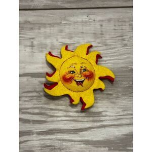 Annalee Doll Society Sun Pin 1996-1997